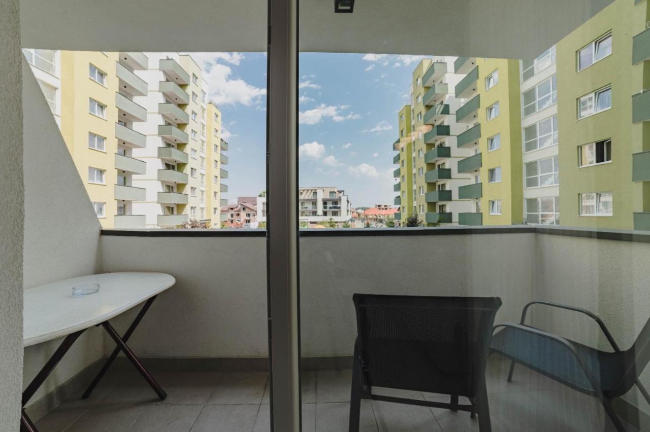 Masterpiece Studio- Free Parking, Wi-Fi, Netflix Brassó Kültér fotó